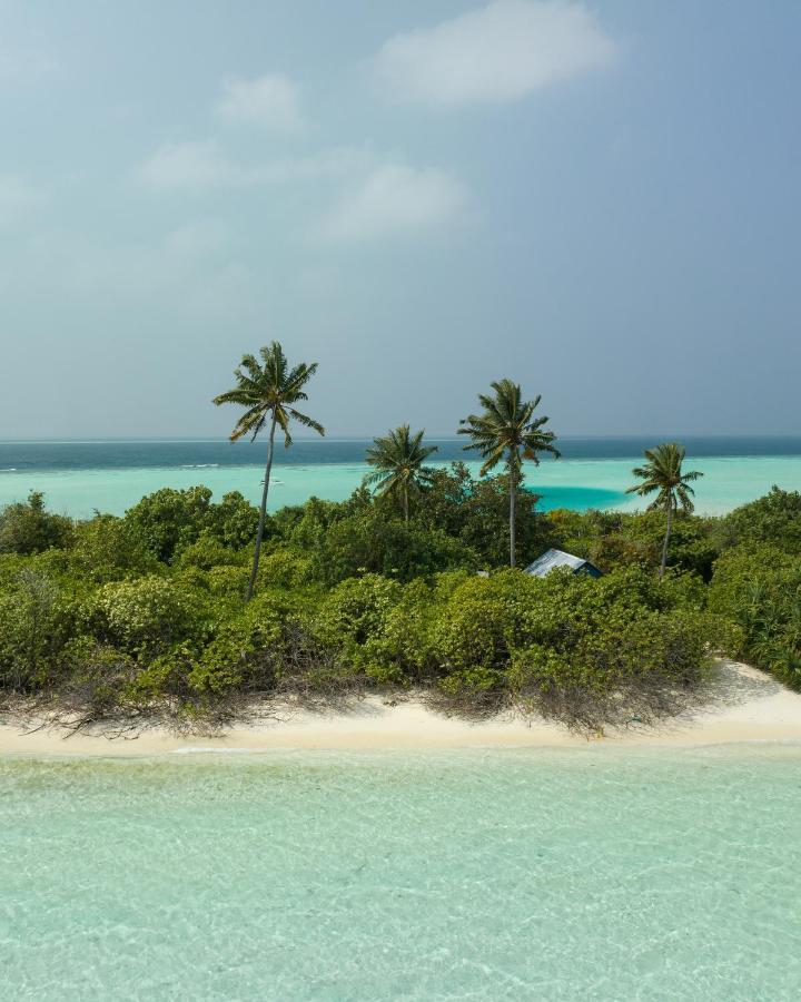 Ocean Lilly Inn Hangnaameedhoo Exterior photo